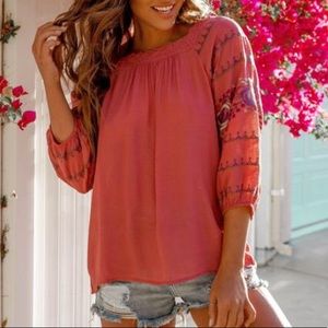 ENTRO | Boho Floral Embroidered Mauve Top